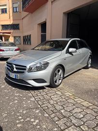 Mercedes-benz A 180 CDI BlueEFFICIENCY Automatic S