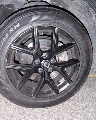 Cerchi in Lega 18 Toyota RAV4 + Gomme 235/55 R18
