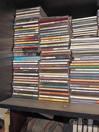 Centinaia di cd musicali vari generi