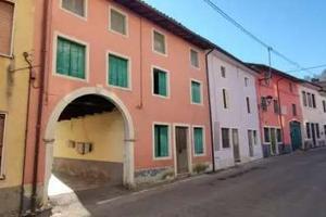 Porzione di casa a Chiampo (VI)