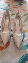 scarpe da sposa colore avorio con pizzo laterale d