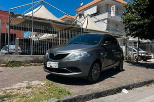 Lancia Ypsilon 1.3 MJT 16V 95 CV 5 porte S&S PLATI