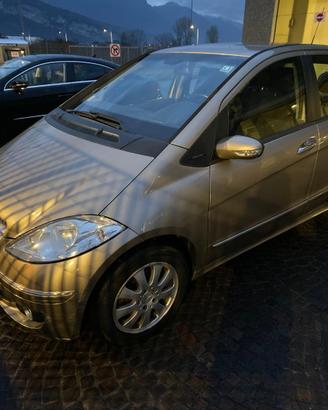Mercedes Classe A 180 CDI Elegance (2007)- solida