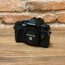 Olympus OM-D E-M10 Mark III