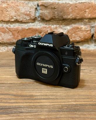 Olympus OM-D E-M10 Mark III
