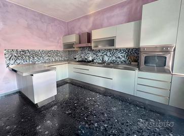 DUE camere per studentesse - CENTRO