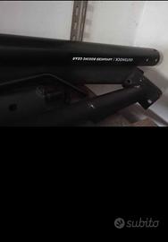 Sacco da box con sostegno a terra