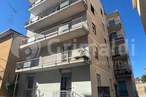 Ufficio Magenta [1568VCU]