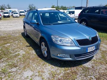 Skoda Octavia 1.6 TDI CR F.AP. 4x4 Wagon Ambition