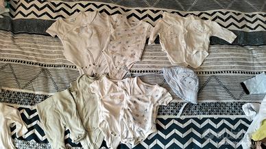 Lotto body + cappellino neonato primavera/estate