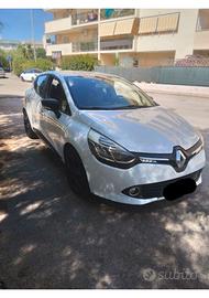 RENAULT CLIO DEL 2015