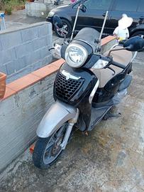 Aprilia scarabeo
