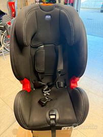 Seggiolino auto Chicco Akita