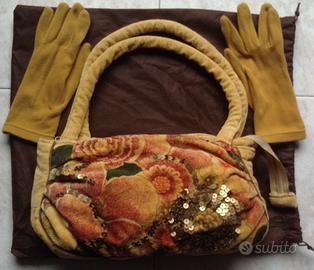 Borsa senape e guanti coordinati