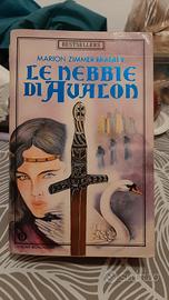 Le Nebbie di Avalon di Marion Zimmer Bradley 