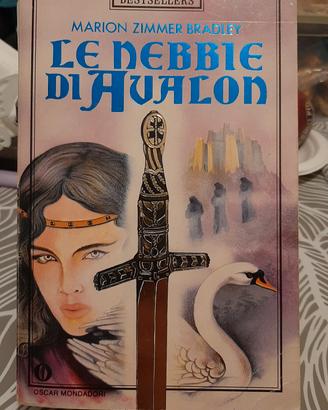Le Nebbie di Avalon di Marion Zimmer Bradley 