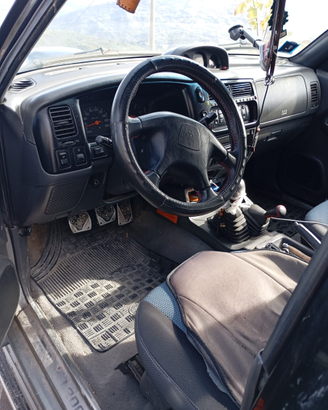 L200