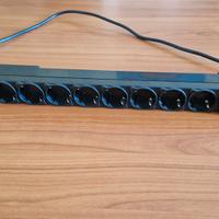 MONACOR RCS-18 Rack-mount power strip