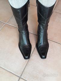 Camperos Stivale nero in stile!