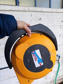 avvolgitubo automatico