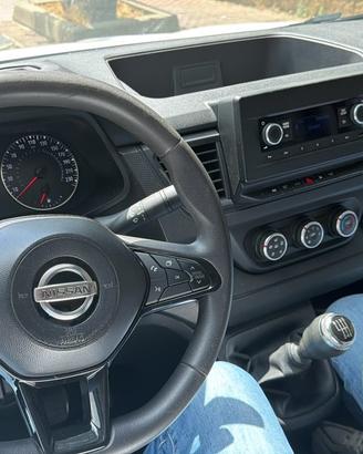 nissan van refrigerato
