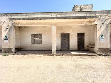 CASA INDIPENDENTE A MANDURIA