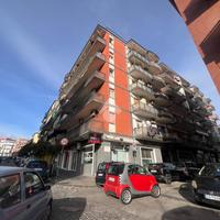 CAPANNONE A NAPOLI