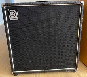 Ampeg Cassa 15" per basso - 300W