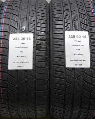 4 GOMME 225 40 18 E 245 35 18 TOYO BR1331