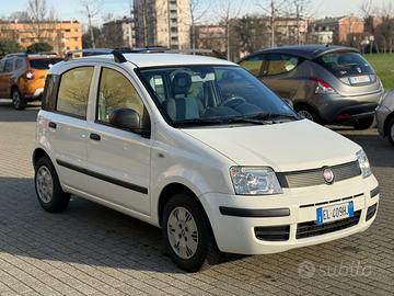 Fiat Panda 1.2 69 CV Benzina Euro 5A Neopatentati