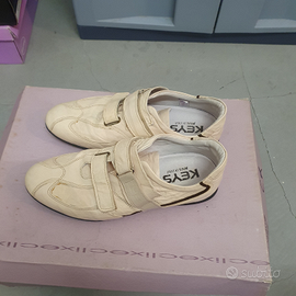 Scarpe sportive eleganti