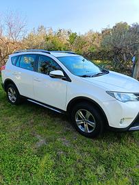 Toyota RAV4 2015