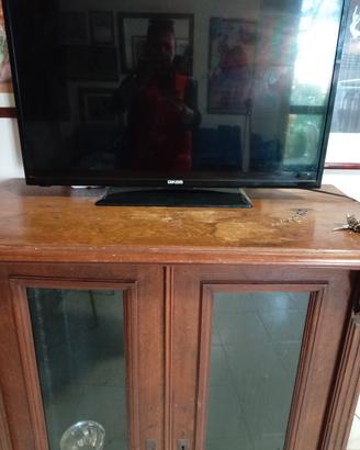 TV 32 pollici dikon