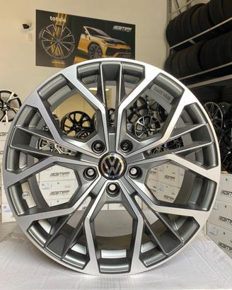 Cerchi Volkswagen raggio 16 NUOVI cod.093472