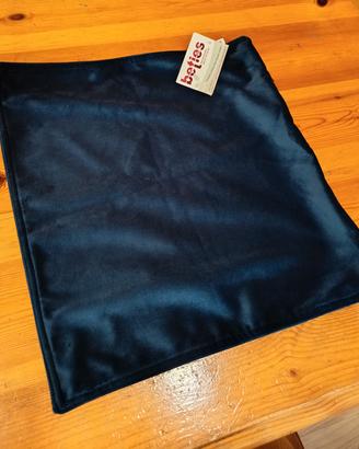 Cuscino arredo velluto blu Beties 