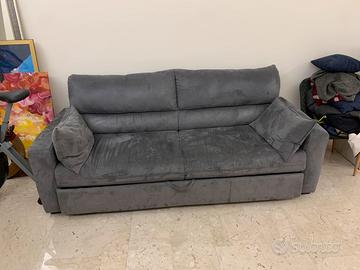 Divano 4 posti 2,20x0,90m alcantara grigio