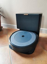 Irobot Roomba con aspiratore automatico 