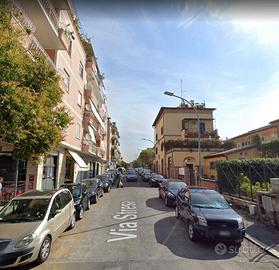 Negozio Roma [Locale commerciale.ACG]