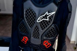 Protezioni Alpinestars tg XL per cross-enduro 