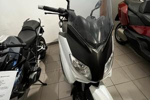 Xmax 250 - 2011