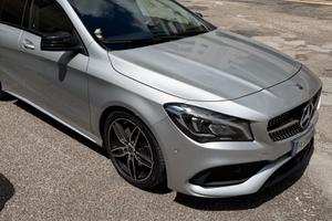 Mercedes cla 220 4 matic