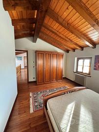 Camera matrimoniale con armadio