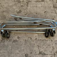 Due  stender porta abiti in acciaio