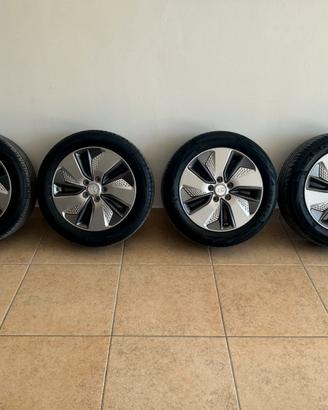 Cerchi in lega 17” per la Hyundai Kona (Electric)