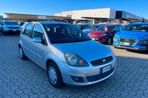 Ford Fiesta 1.2 16V 5p. Ghia