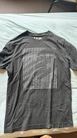 T shirt New Balance taglia M