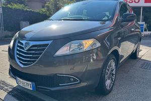 Lancia Ypsilon 1.3 MJT 16V 95 CV 5 porte S&S Plati
