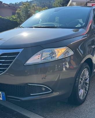Lancia Ypsilon 1.3 MJT 16V 95 CV 5 porte S&S Plati