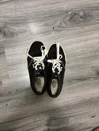 scarpe da ginnastica