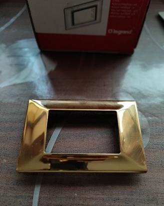 Placca in metallo oro 3 posti ZAMA Legrand ERGO